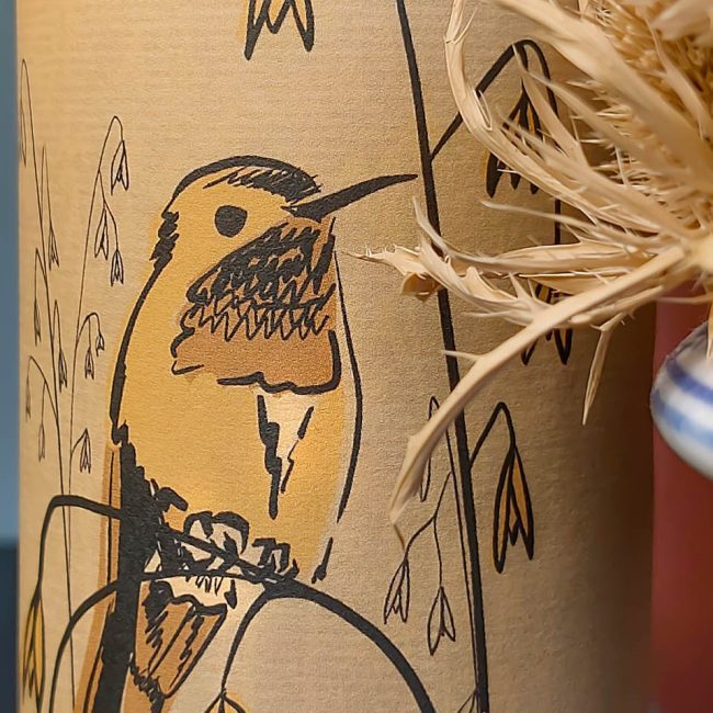 Illustration pour étiquette de bière artisanale saison avec colibri